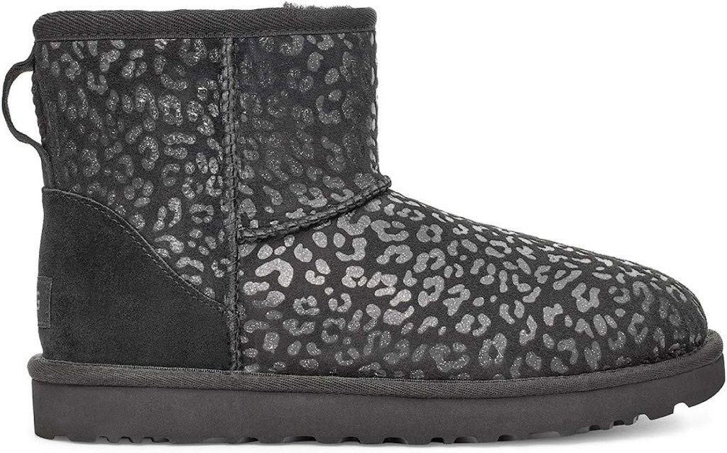 Picture of: UGG Women’s mini snow leopard classic boots : Amazon